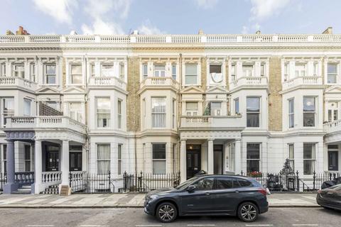 3 bedroom flat for sale, Fairholme Road, London W14