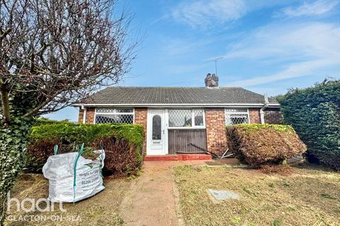 2 bedroom bungalow to rent, Valley Road, Clacton-on-sea
