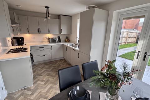 3 bedroom detached house for sale, Leicester LE19