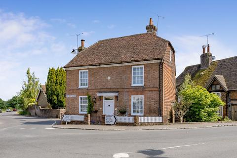 4 bedroom detached house for sale, Golden Square, Henfield BN5