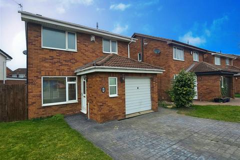 3 bedroom detached house to rent, Hollybush Avenue, Ingleby Barwick, Stockton-On-Tees