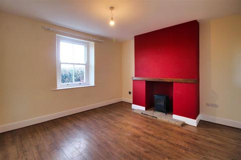2 bedroom terraced house to rent, The Garth, Darlington DL2