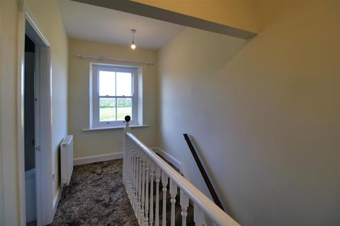 2 bedroom terraced house to rent, The Garth, Darlington DL2