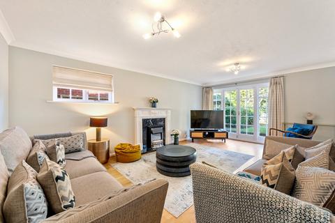 5 bedroom detached house for sale, Marrowells, Weybridge, KT13