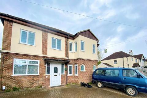 6 bedroom terraced house to rent, Aldershot Road, Guildford GU2