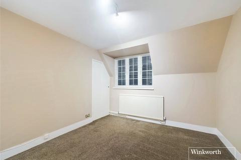 2 bedroom terraced house for sale, Roe Lane, London NW9