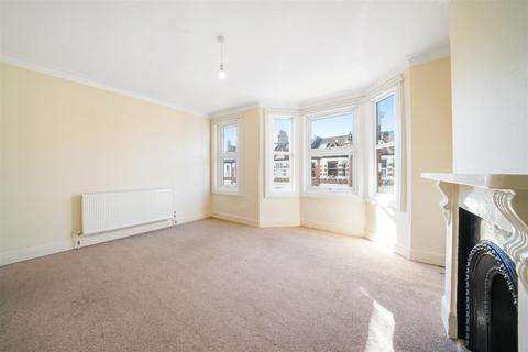 1 bedroom flat for sale, Bendemeer Road, Putney