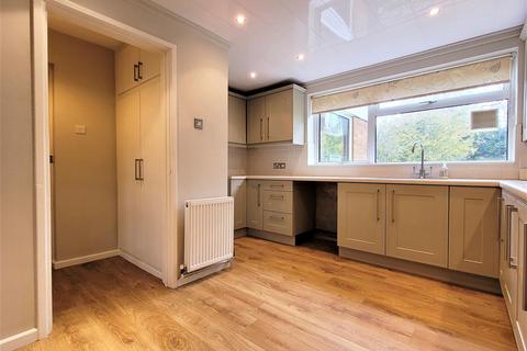 2 bedroom flat to rent, Eaton Court, Mulroy Road, Sutton Coldfield, West Midlands, B74
