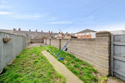 3 bedroom terraced house for sale, Castle Street, Grimsby, Lincolnshire, DN32