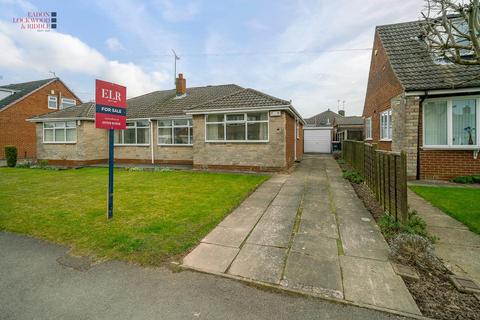 2 bedroom semi-detached bungalow for sale, St. Albans Way, Wickersley, Rotherham