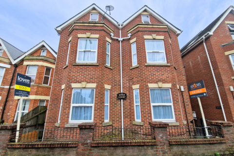 2 bedroom flat for sale, Kings Court, 476, Holdenhurst Road, Bournemouth, BH8 9AQ