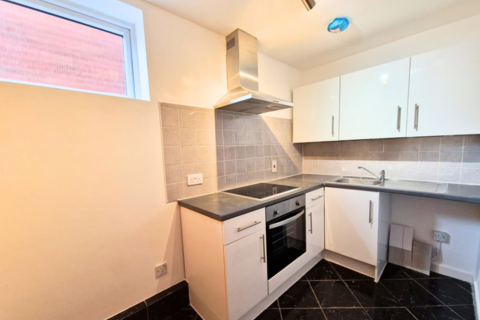 2 bedroom flat for sale, Kings Court, 476, Holdenhurst Road, Bournemouth, BH8 9AQ