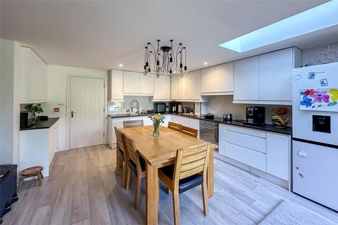 4 bedroom end of terrace house for sale, Leyland Avenue, St. Albans, Hertfordshire, AL1