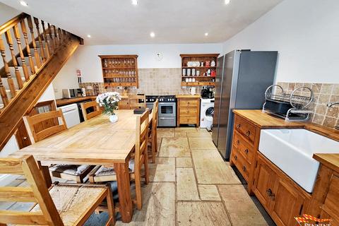 3 bedroom cottage for sale, Kings Arms Lane, Alston CA9