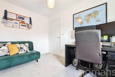 2 bedroom terraced house for sale, Bartlett Avenue, Badshot Lea, Farnham