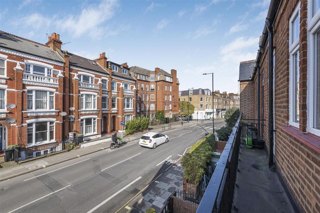 James anderson - 391 new kings rd externals  5 .JP