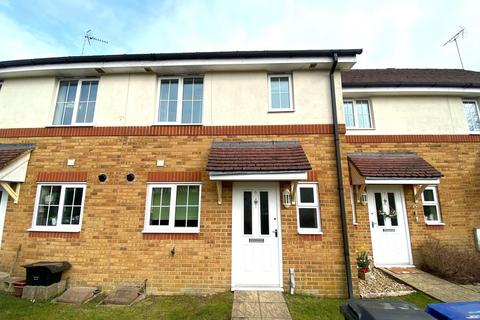 3 bedroom terraced house to rent, Charles Vesey Road, Tidworth, SP9