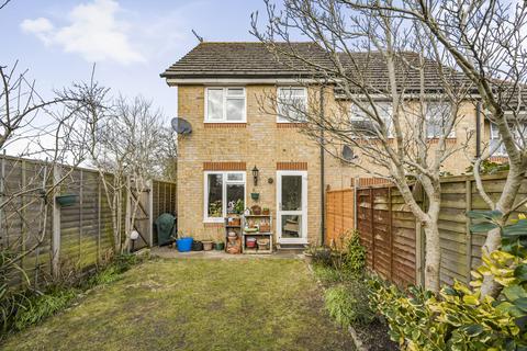 53 Badger Close, Guildford, GU2 9WA