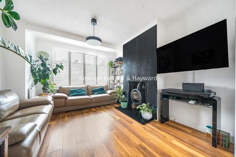 27 Woodside Avenue, Chislehurst, BR7 6BX