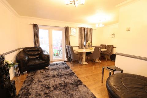 3 bedroom end of terrace house for sale, Wimbourne, Basildon, Essex, SS15