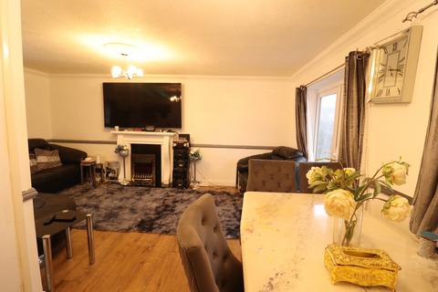 3 bedroom end of terrace house for sale, Wimbourne, Basildon, Essex, SS15