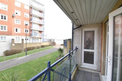 2 bedroom flat to rent, San Juan Court, Eastbourne BN23