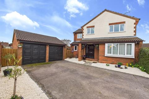 Starling Close, Worcester, Worcestershire, WR5