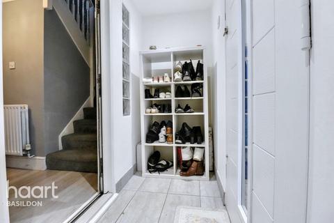 39 Beeleigh West, Basildon, SS14 2RU