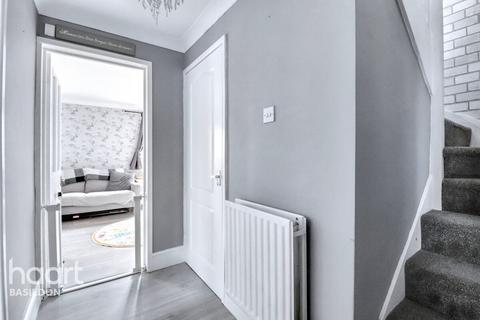 39 Beeleigh West, Basildon, SS14 2RU