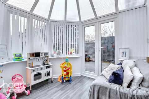 39 Beeleigh West, Basildon, SS14 2RU