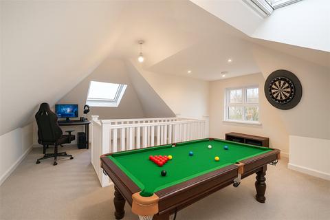 undefined, Maxwelton Close, London NW7