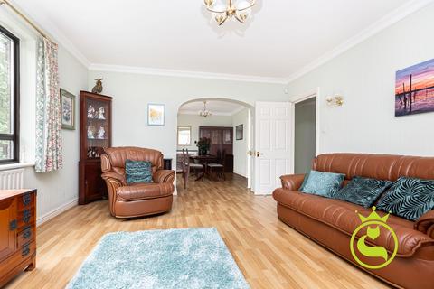 3 bedroom flat for sale, Balcombe Road, Poole BH13