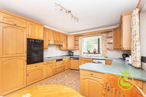 3 bedroom flat for sale, Balcombe Road, Poole BH13