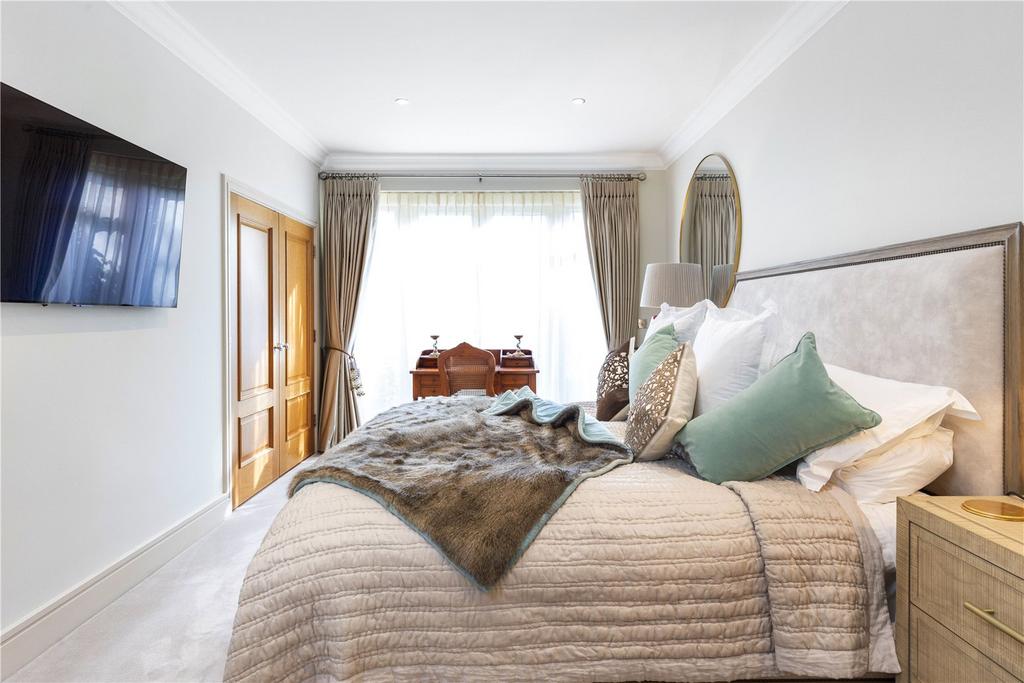 Principal Bedroom