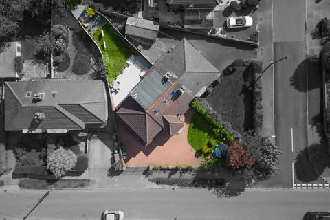 undefined, Chelwood Drive, Leeds