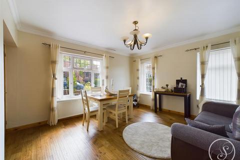 undefined, Chelwood Drive, Leeds