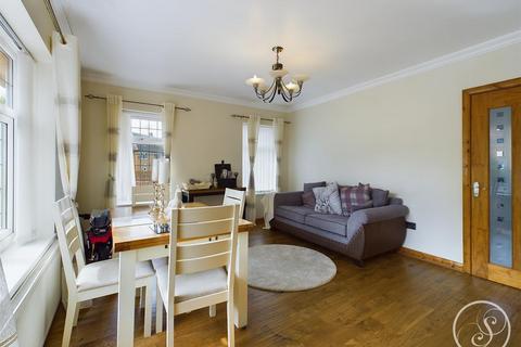 undefined, Chelwood Drive, Leeds