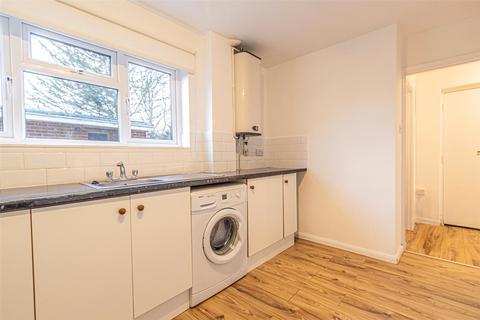 undefined, Derby Court, Swindon SN3