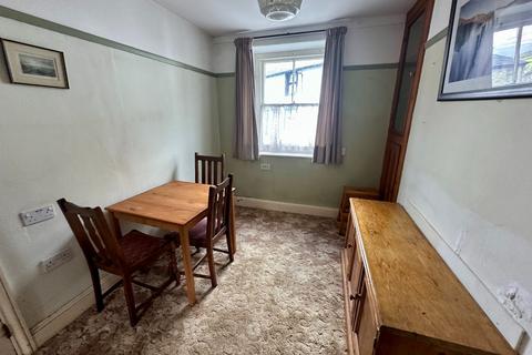 3 bedroom terraced house for sale, 2 Frondeg, Meyrick Square, Dolgellau LL40 1LU