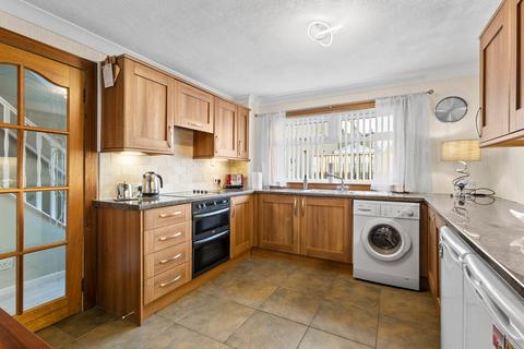 26 Albert Place, Stewarton, Kilmarnock, KA3 5PT
