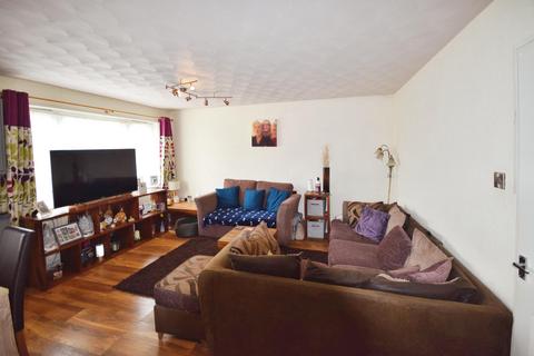 2 bedroom flat for sale, Roman Bank, Skegness PE25