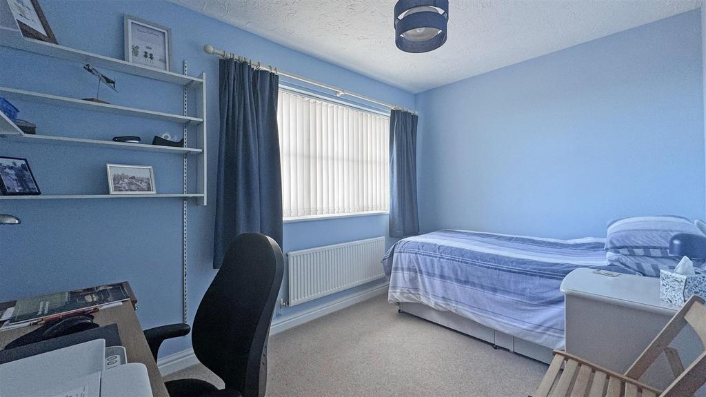 Bedroom 3 (2).jpg