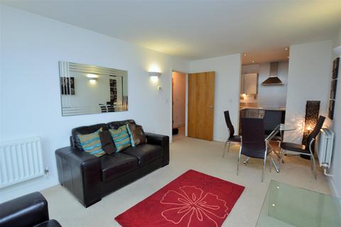 1 bedroom apartment to rent, Neutron Tower, London, E14