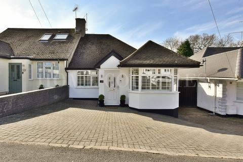 3 bedroom semi-detached bungalow for sale, Brackendale, Potters Bar, EN6