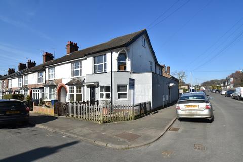 2 bedroom maisonette for sale, Essex Road, Chesham, Buckinghamshire, HP5