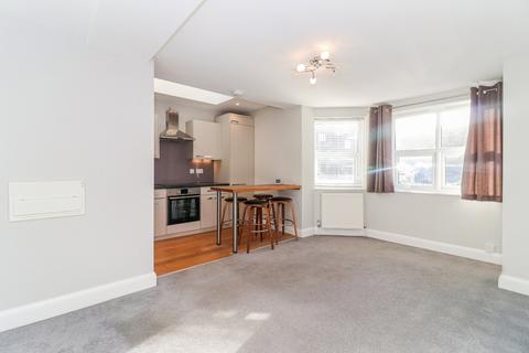 2 bedroom maisonette for sale, Essex Road, Chesham, Buckinghamshire, HP5