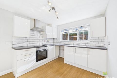 2 bedroom terraced house for sale, Copthorne Road, Shrewsbury