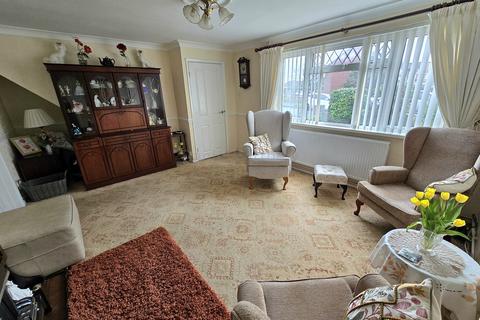 3 bedroom semi-detached house for sale, Erw Deg, Bridgend, Bridgend County. CF31 4DE