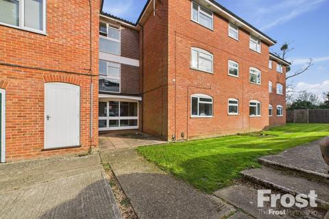 2 bedroom apartment to rent, Cobblers Close, Farnham Royal, Bucks, SL2