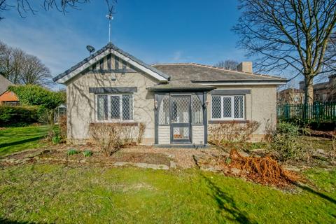 2 bedroom bungalow for sale, Whitechapel Road, Scholes, Cleckheaton, BD19